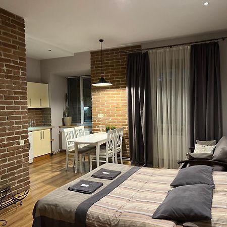Vip Apartments ! Lviv Kültér fotó